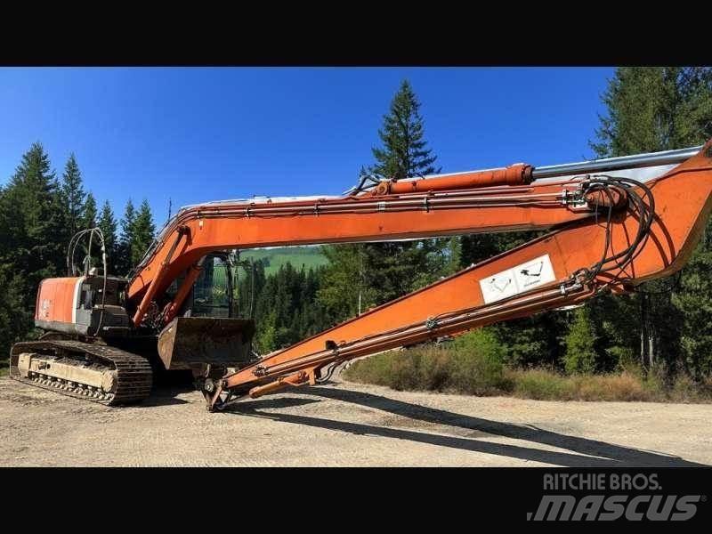 Hitachi ZX210LC-3 Екскаватори с дълго рамо