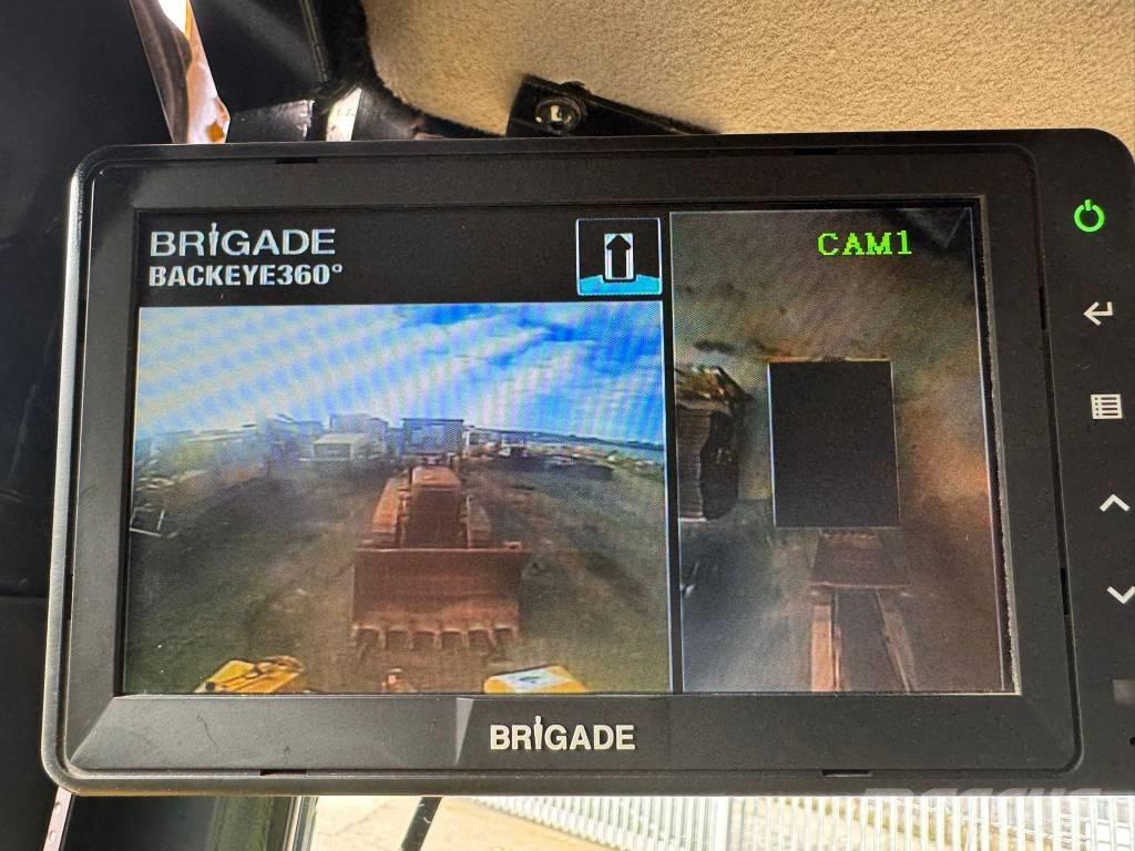 Komatsu D61PX-24 Верижни булдозери
