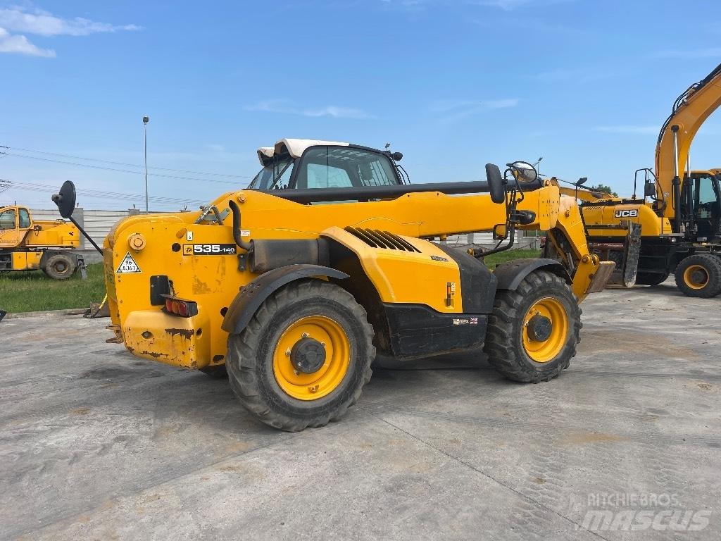 JCB 535-125 Телескопични товарачи