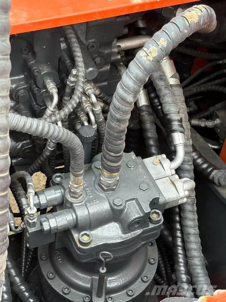 Doosan DX225LC-9C Верижен екскаватор