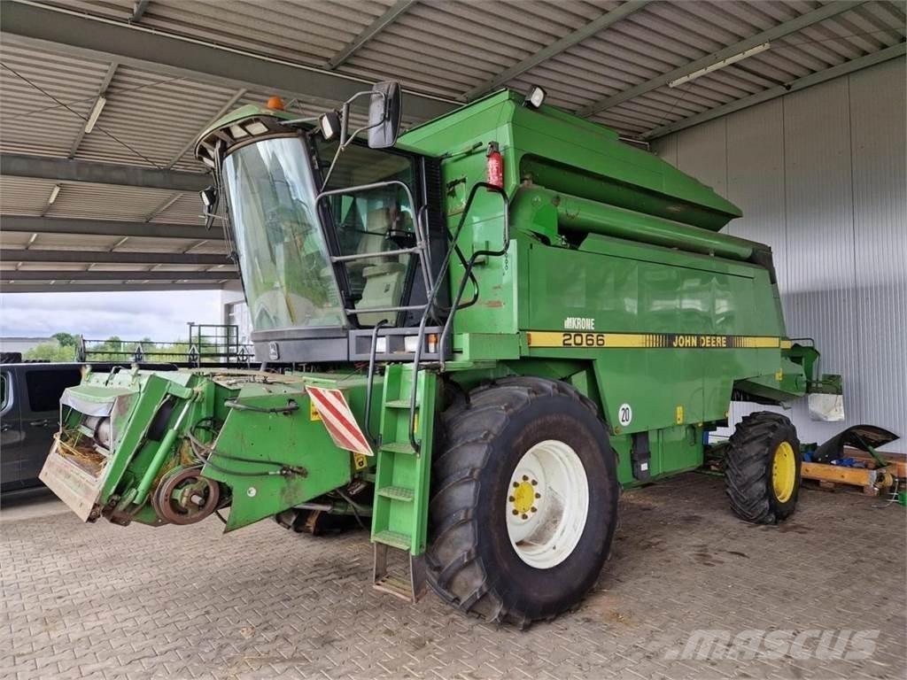 John Deere 2066 Комбайни