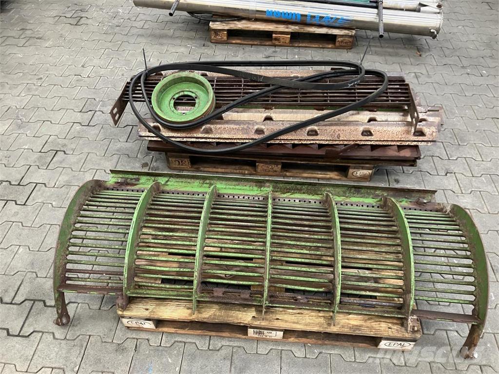 John Deere 2066 Комбайни