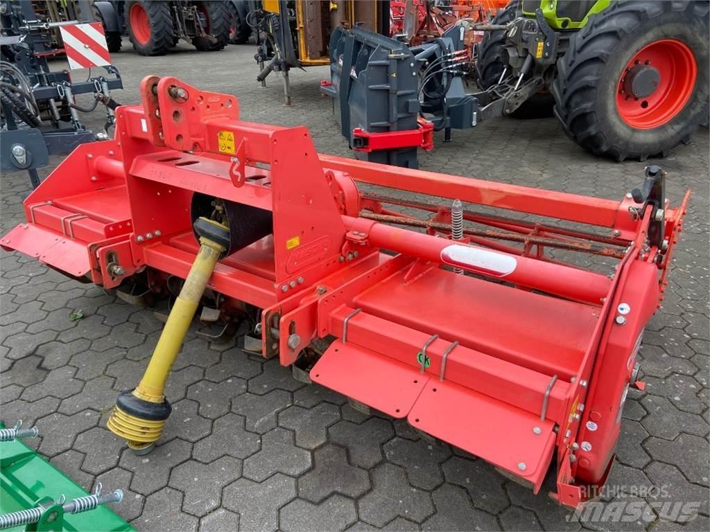 Maschio C 250 Работа по подготовка на почвата