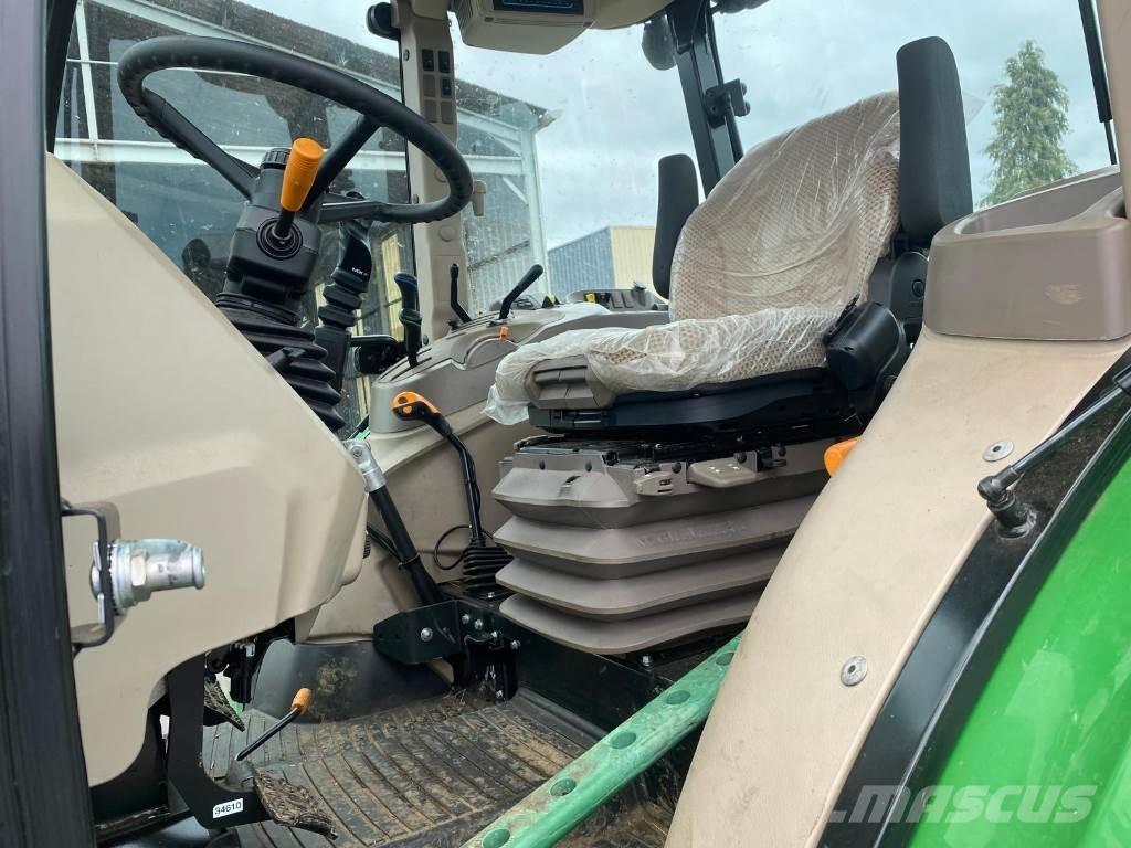 John Deere 5075E Трактори