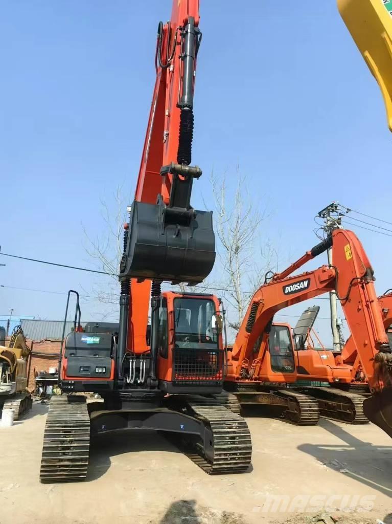 Doosan 225LC-9C Верижен екскаватор
