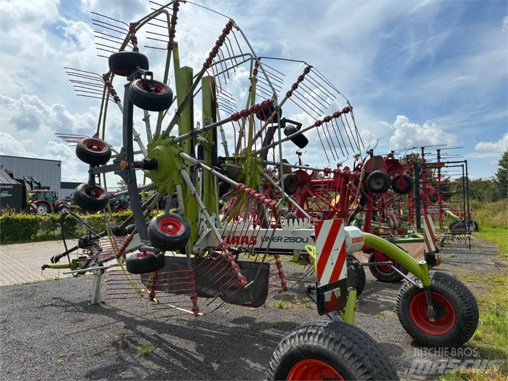 CLAAS Liner 2800 Валове
