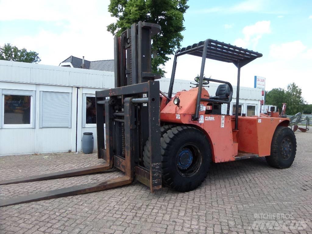 Clark CY450BD Дизелови камиони