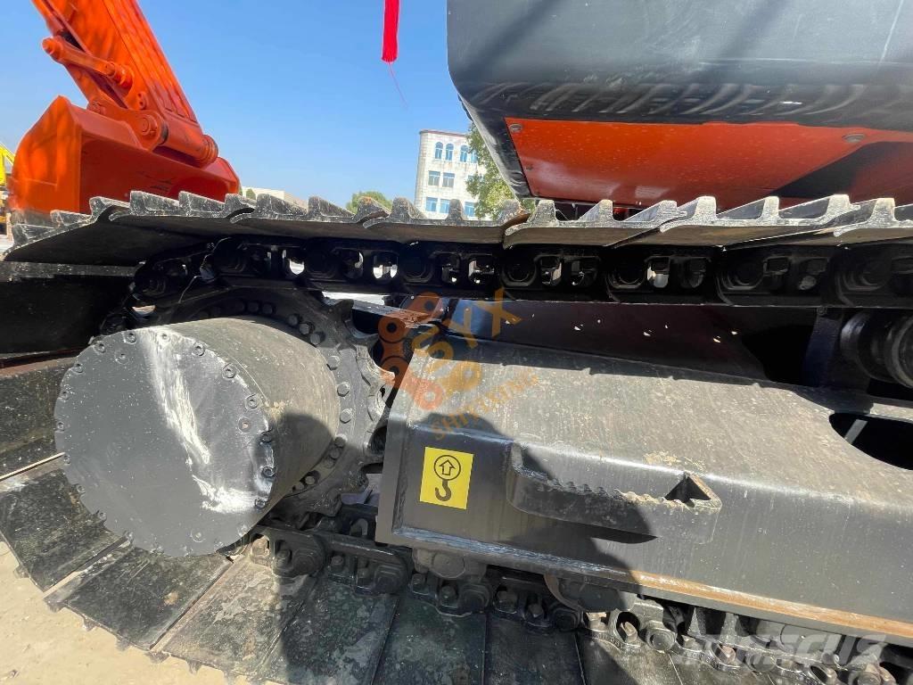 Doosan DX 225 LC Верижен екскаватор