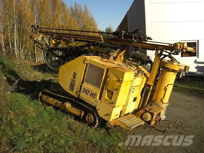 Atlas Copco ROC 242 Апаратура за повърхностна редова сеидба