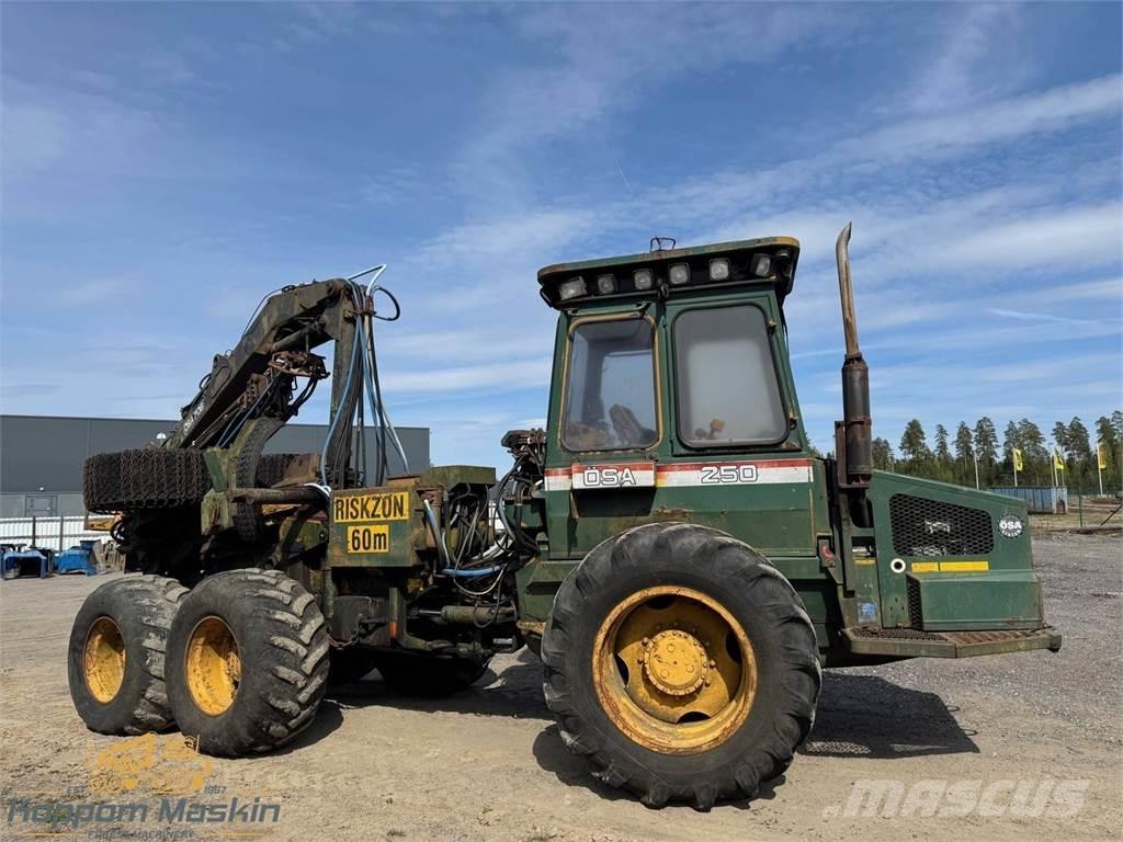 Ösa 250/706 Харвестери