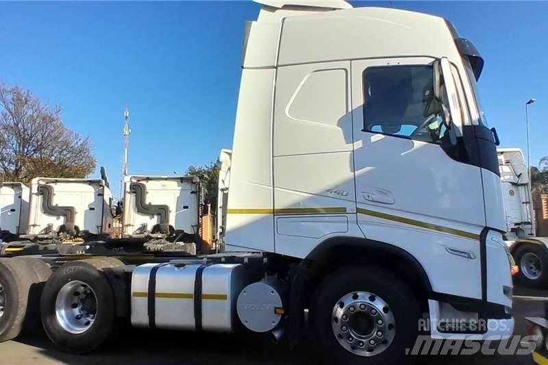 Volvo FH 440 Други