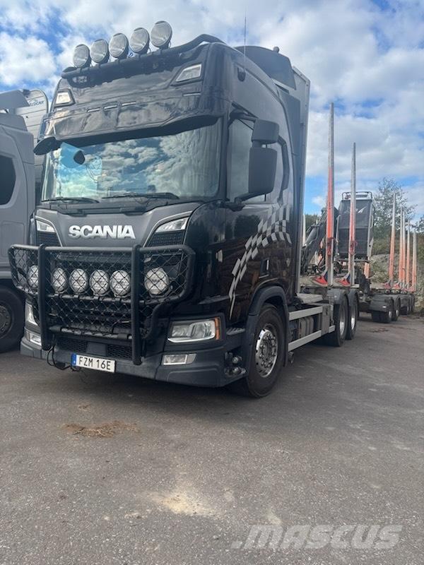 Scania R650B6X4NB За превоз на дървени трупи