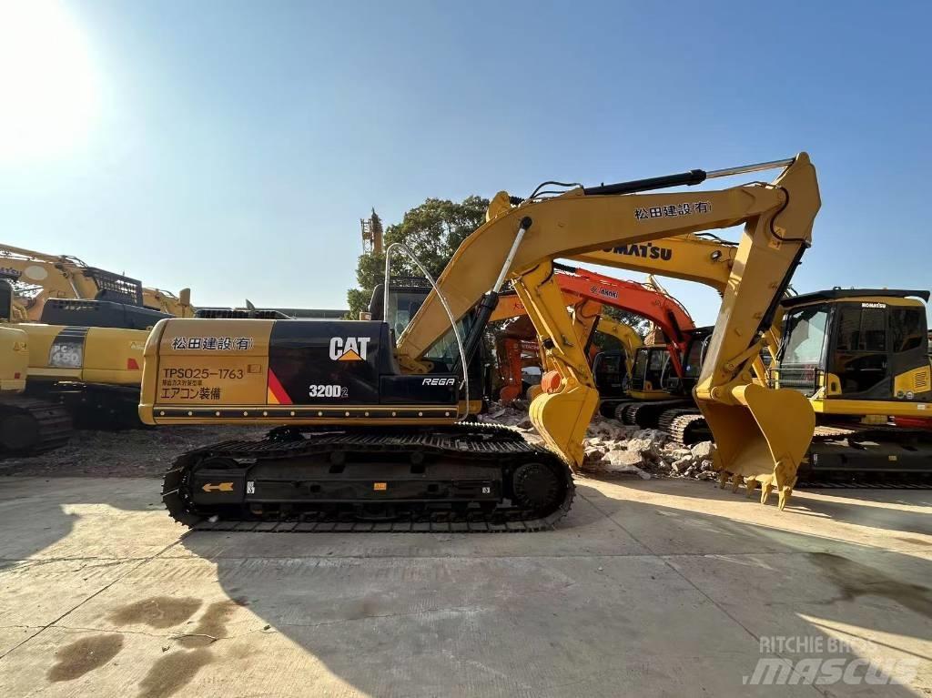 CAT 320D2 Верижен екскаватор