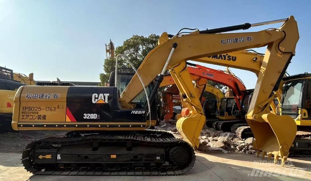 CAT 320D2 Верижен екскаватор