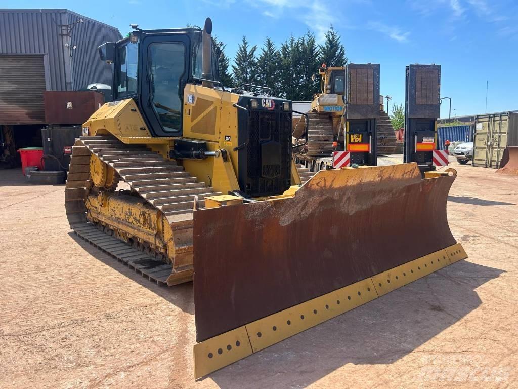 CAT D 5 LGP Верижни булдозери
