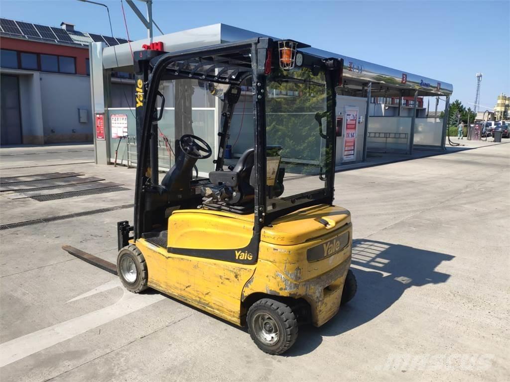 Yale ERP20VF Електрически вилични кари-повдигачи