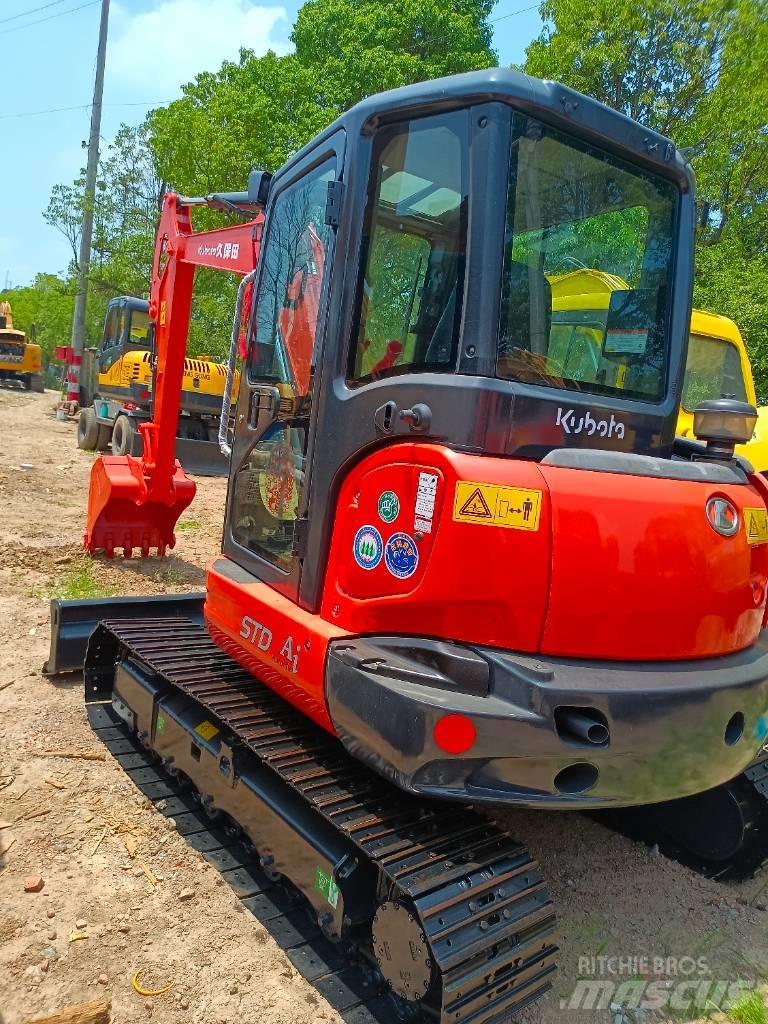 Kubota KX 165 Средни екскаватори 7т - 12т