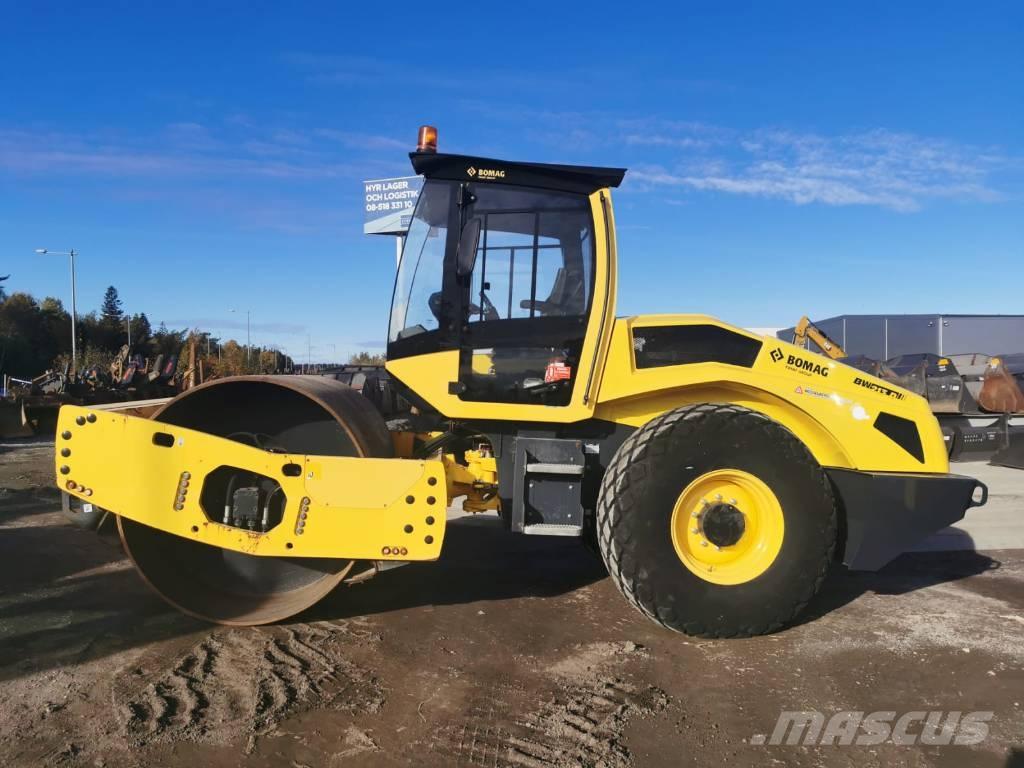 Bomag BW213D-5 Еднобарабанни ролки

