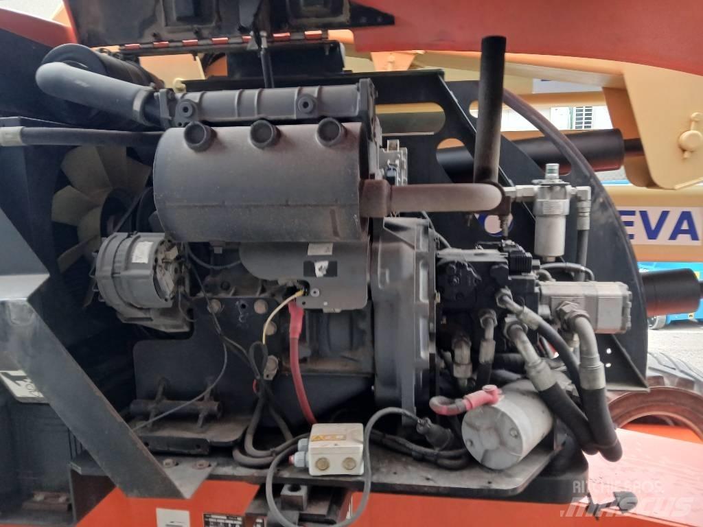 JLG 510 AJ Съчленени стрелови подемници