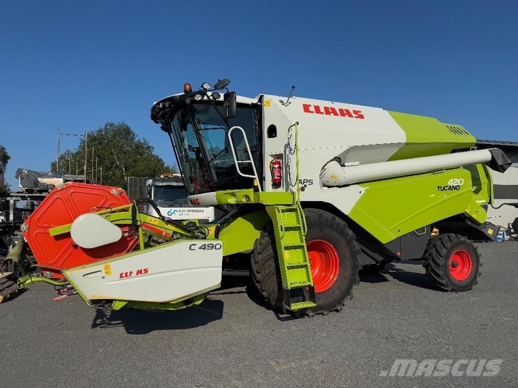 CLAAS Tucano 420 Комбайни