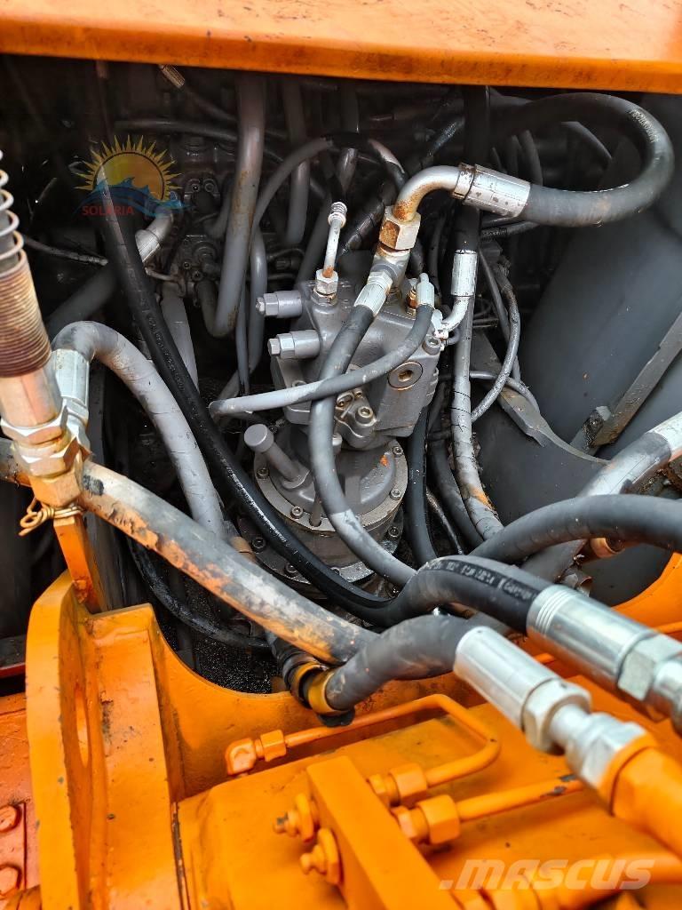 Hitachi EX 100 W D Колесни екскаватори