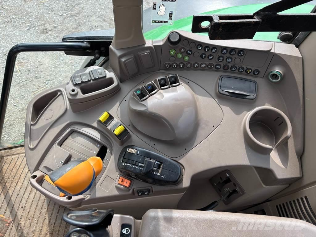 John Deere 6120M Трактори