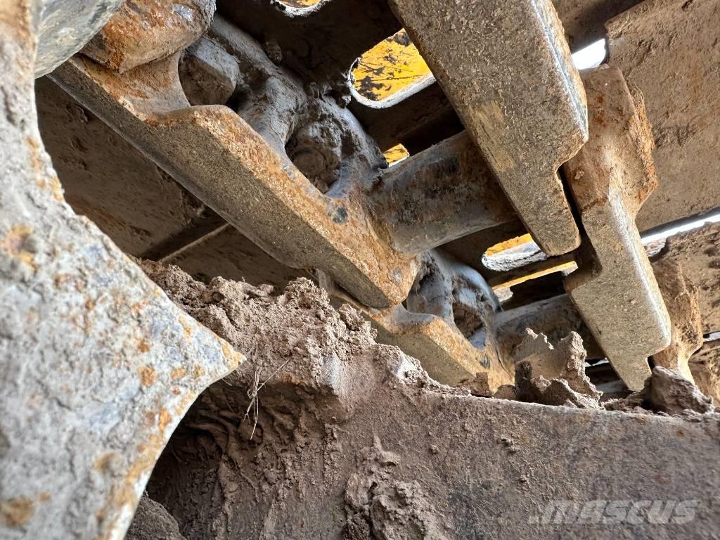 JCB JS 200 LC Верижен екскаватор