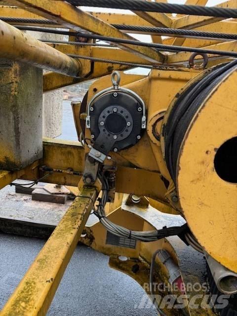 Liebherr 35 K Самоповдигащи кранове