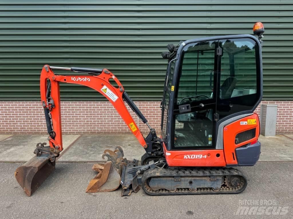 Kubota KX 019-4 Мини екскаватори < 7 т