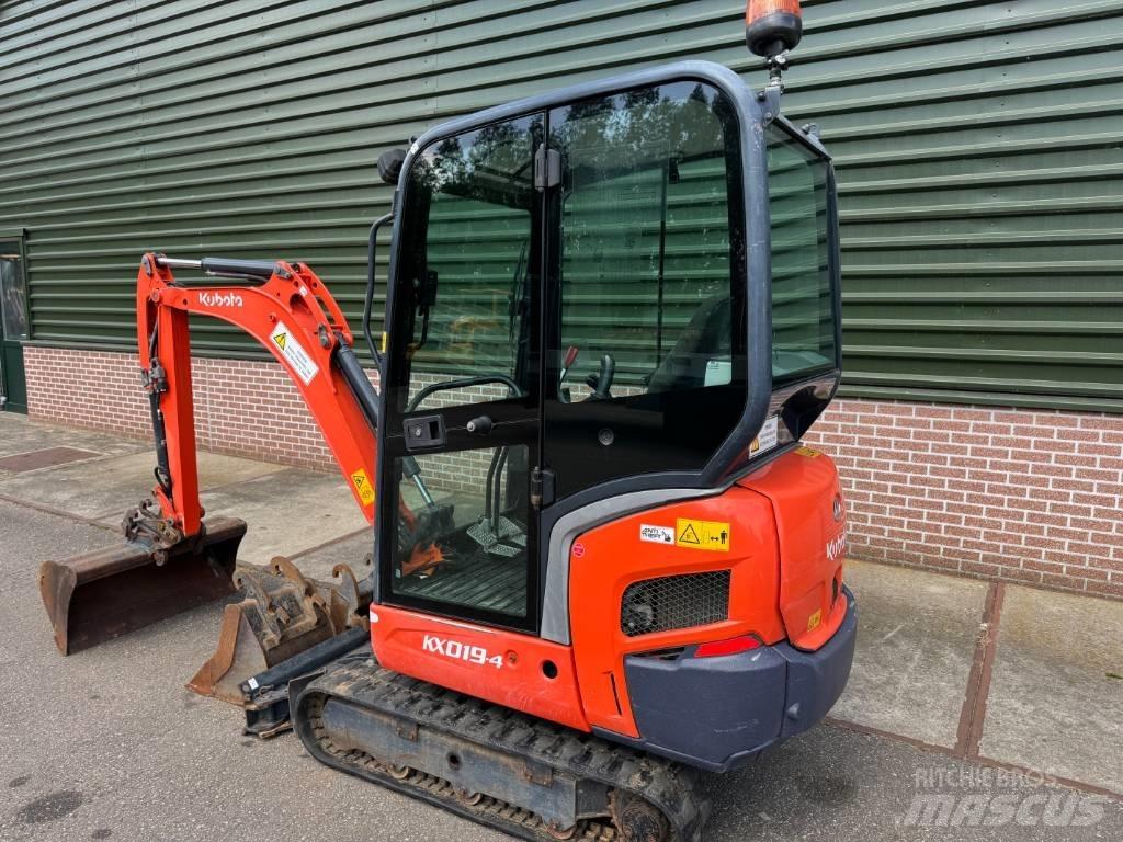 Kubota KX 019-4 Мини екскаватори < 7 т