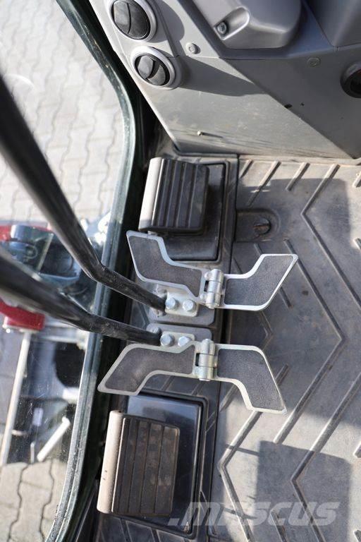 Yanmar SV17VT Мини екскаватори < 7 т