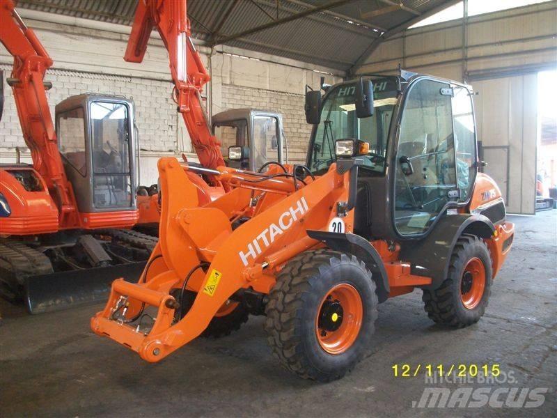Hitachi ZW 75 Колесни товарачи