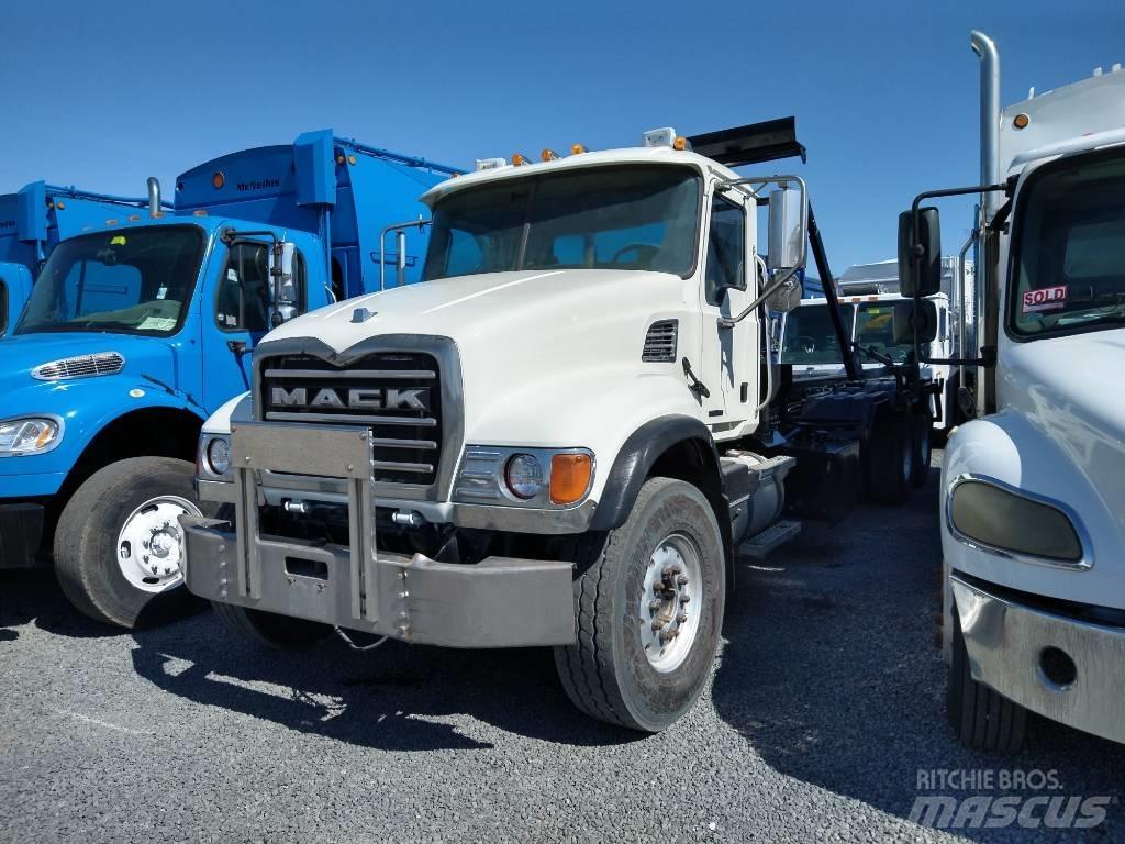 Mack GRANITE CV713 Камиони за отпадъци
