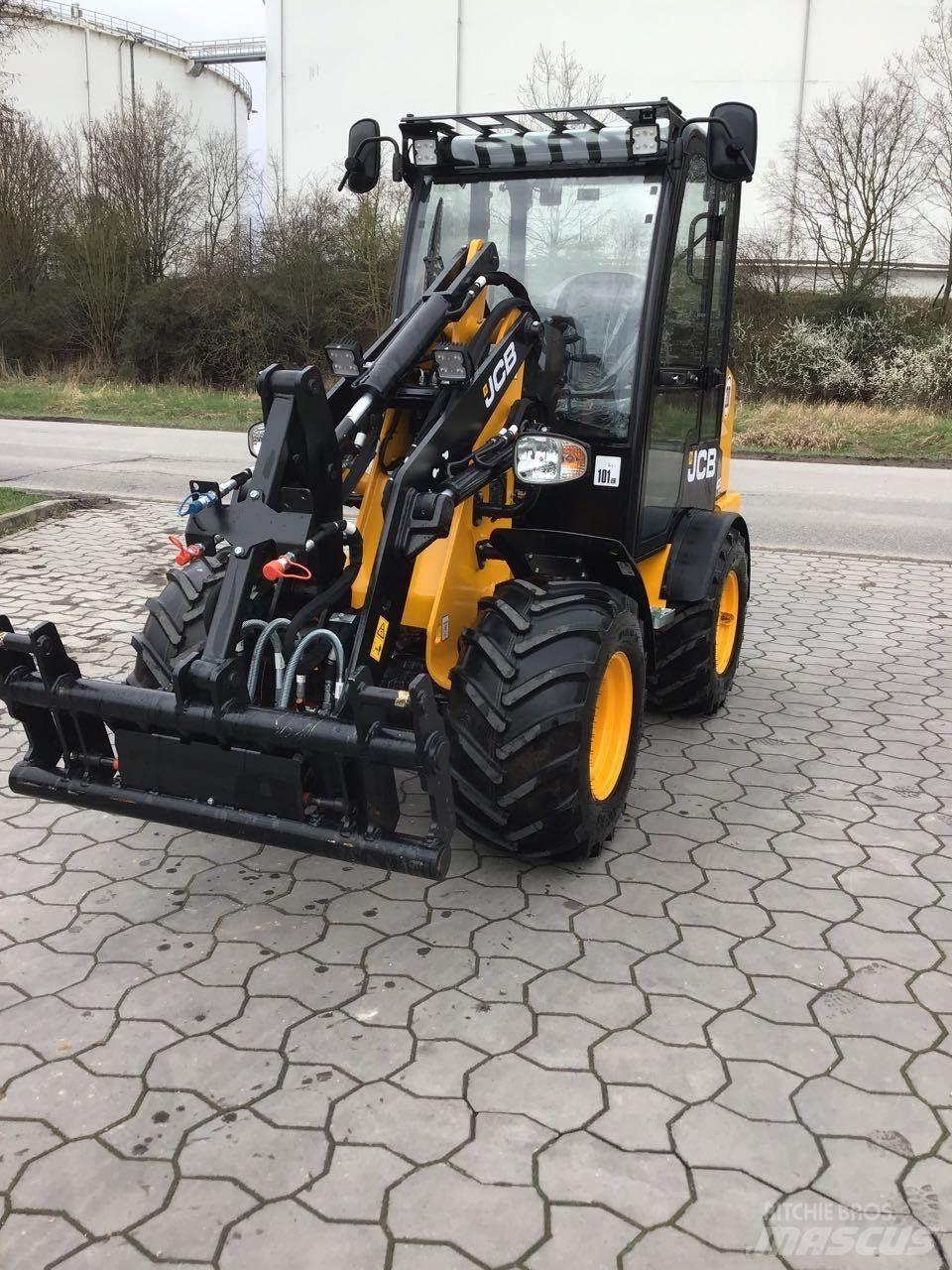 JCB 403 Agri Plus Мини товарачи