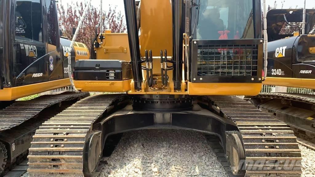 CAT 325 D L Верижен екскаватор
