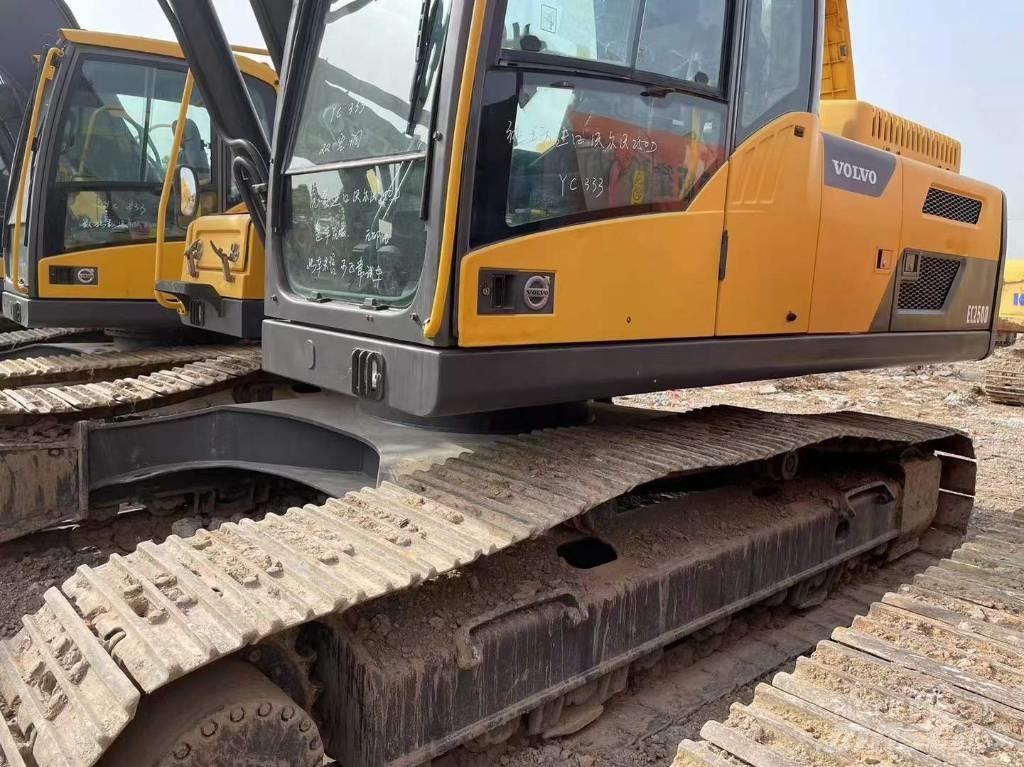 Volvo ec250 Верижен екскаватор