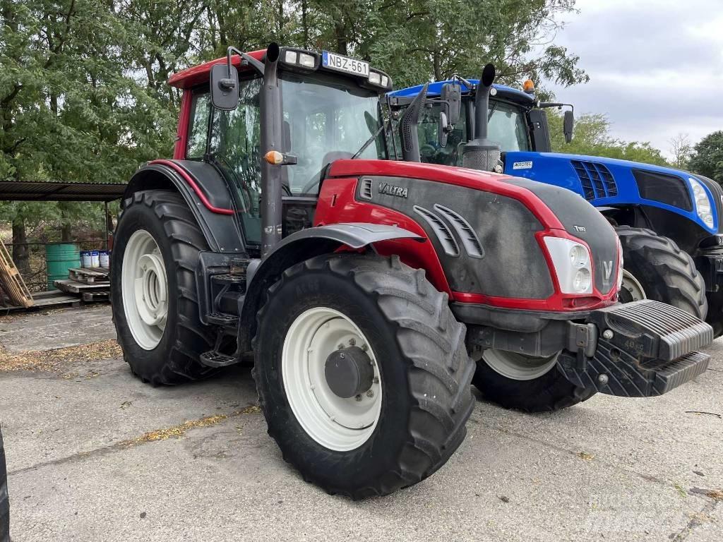 Valtra T 193 Трактори