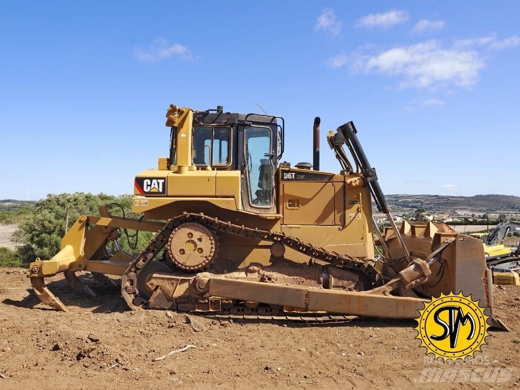 CAT D 6 T XW Верижни булдозери
