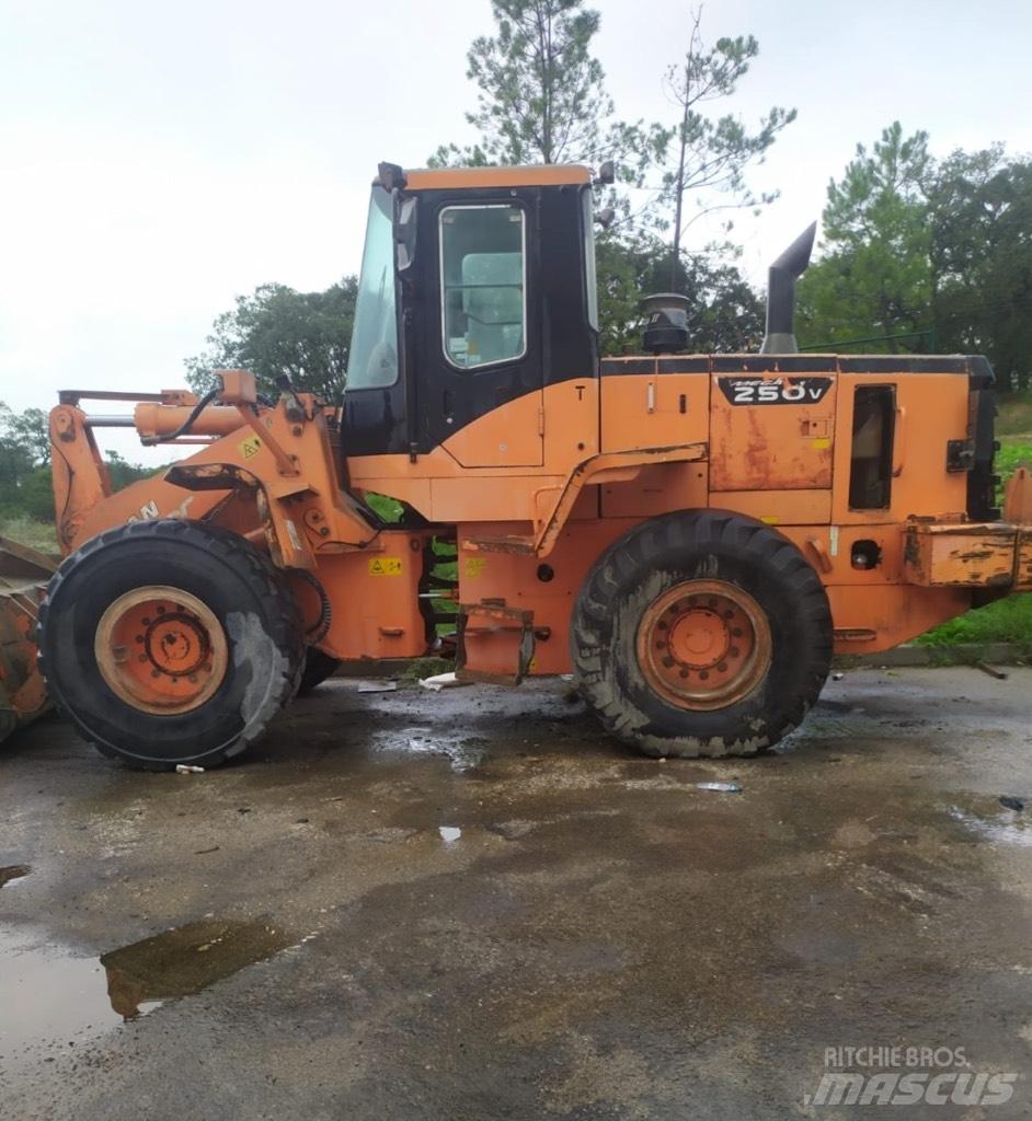 Doosan Mega 250 Колесни товарачи
