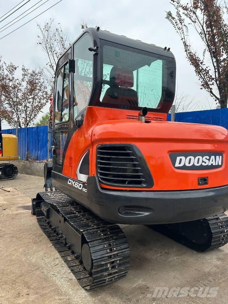 Doosan DX 60 Мини екскаватори < 7 т
