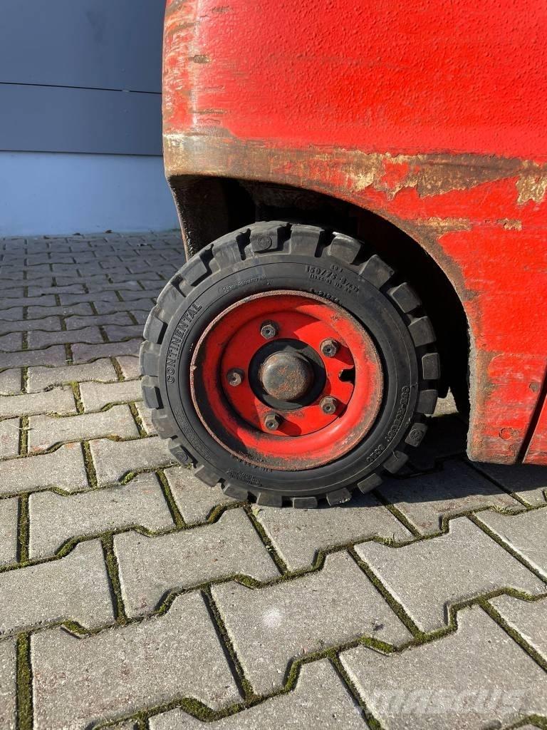 Linde E 16 P Електрически вилични кари-повдигачи