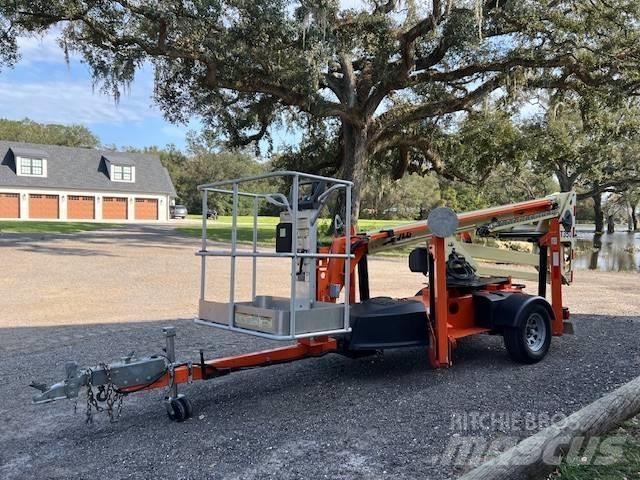 JLG T 350 Моторизирани платформи с ремарке