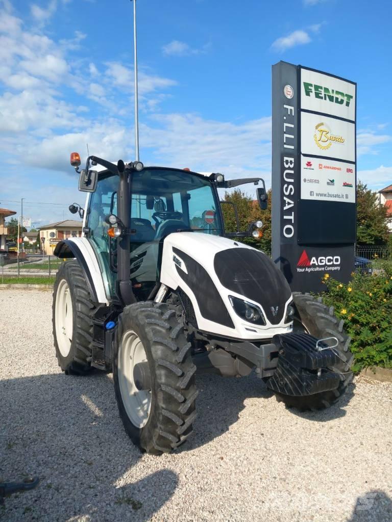 Valtra A 104 Трактори