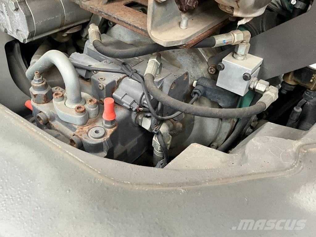 Volvo L 30 G Колесни товарачи