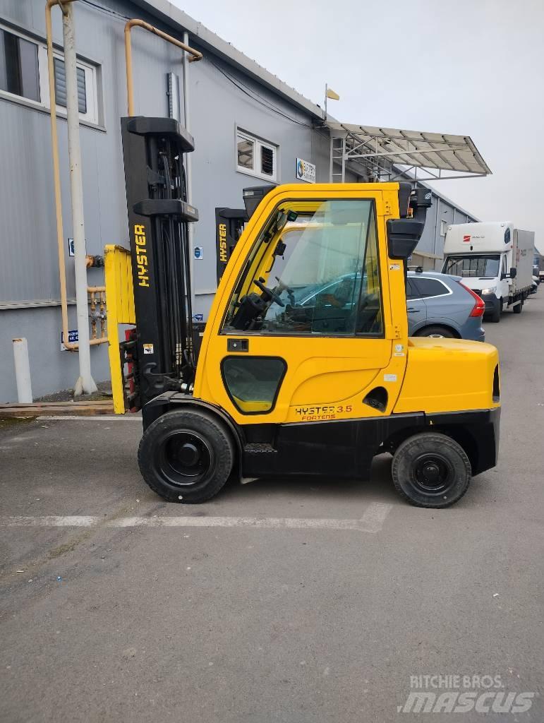 Hyster H3.5FT Камиони с АГУ