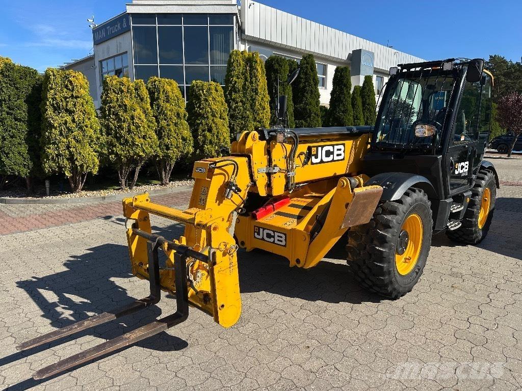 JCB 540-140 Телескопични товарачи