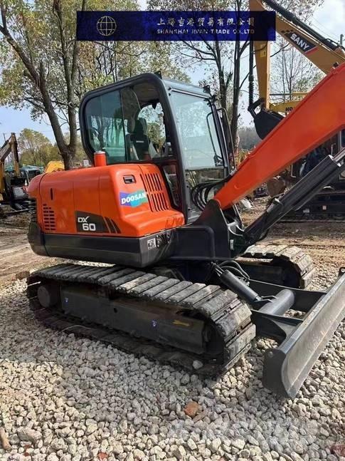 Doosan DX 60 Верижен екскаватор