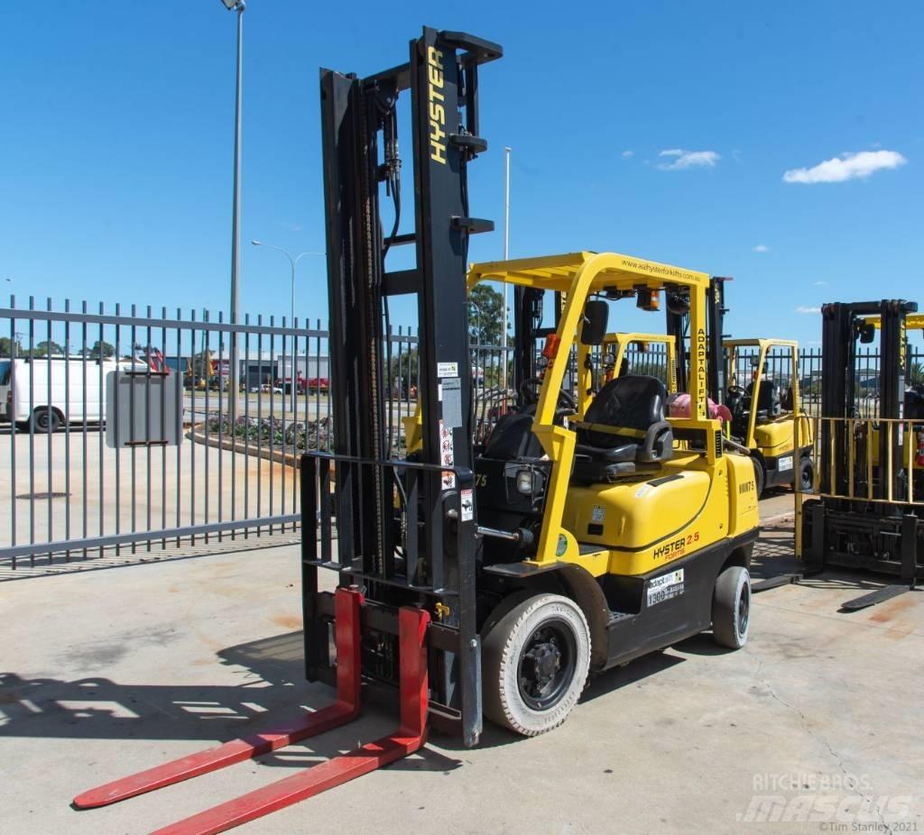 Hyster H2.5TX Камиони с АГУ