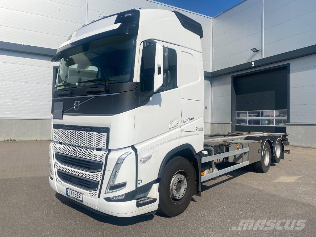 Volvo FH 540 Автофургони