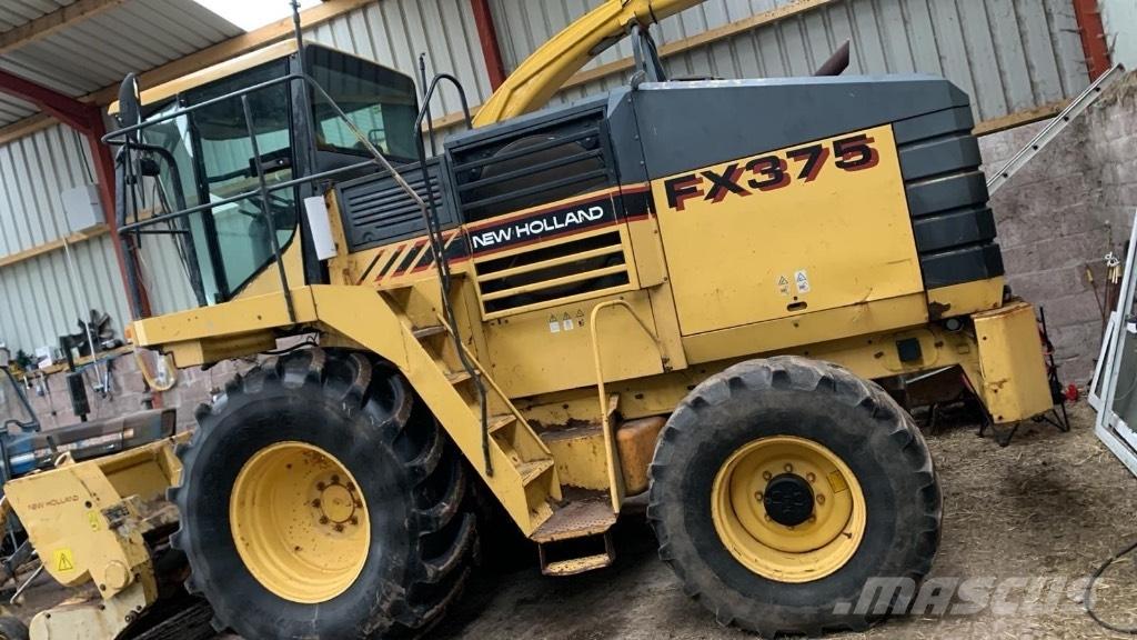 New Holland Fx375 Самоходни фуражири
